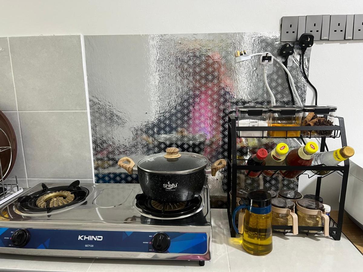 Mieda Rizqi Homestay Kampong Melayu Changkat Larah ภายนอก รูปภาพ